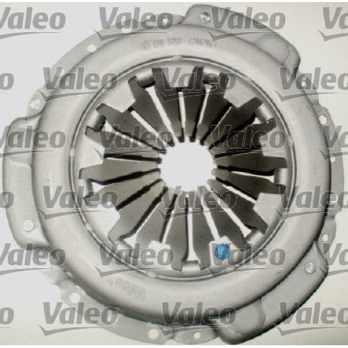 Clutch kit with bearing