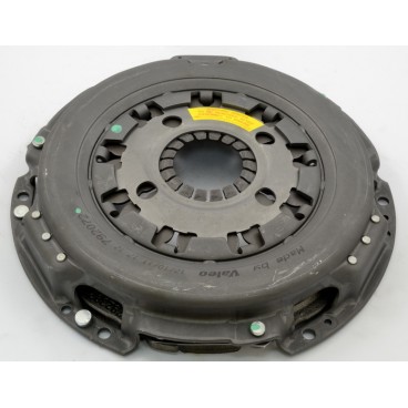 Clutch kit with hydraulic bearing