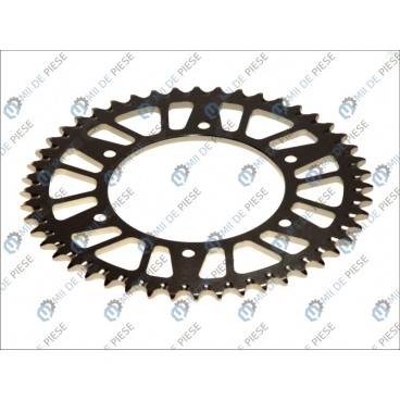 Pinion spate